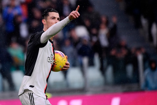 Diretta Juventus-Cagliari ore 15: dove vederla in tv e formazioni ufficiali