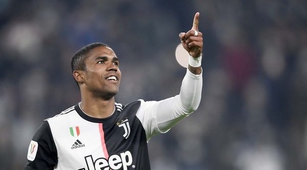 Juve, Douglas Costa: "Bello tornare a giocare, mi sento in crescita"
