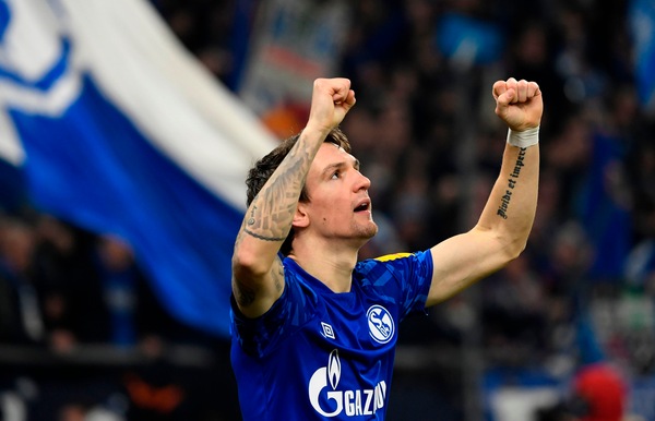 Vittoria dello Schalke sul Borussia M., agganciato il Bayern. Il Lipsia può allungare