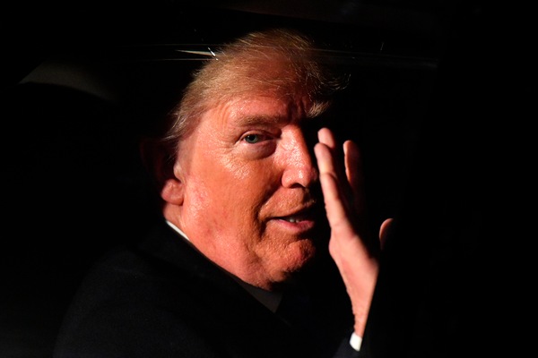 Trump: "L'impeachment? Vorrei andare al processo"