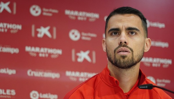 Suso sbarca al Siviglia: "Avevo tanta voglia di venire qui"
