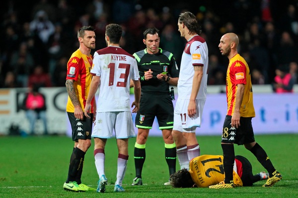 Benevento-Salernitana 1-1: Ventura non aggancia il secondo posto