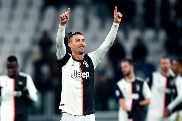 Auguri Cristiano Ronaldo, 35 anni da favola
