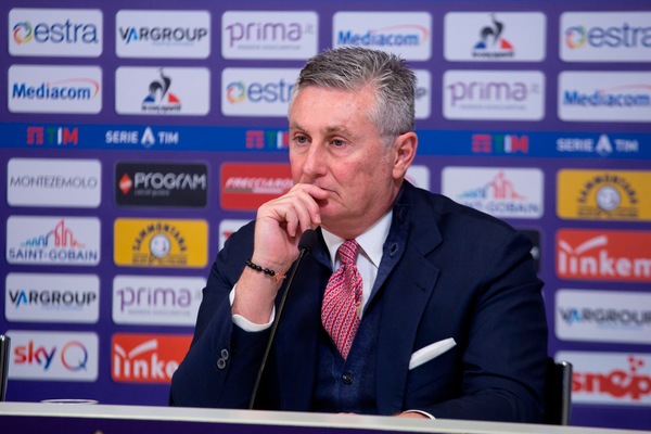Fiorentina, Pradè: "Chiesa? Incontro per il rinnovo vicino"