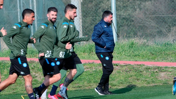 Napoli, lavoro tecnico e pallone nel 5° giorno di allenamenti