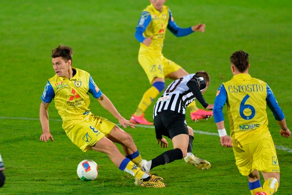 Chievo, Aglietti fermato 1-1 in casa dell'Ascoli al debutto
