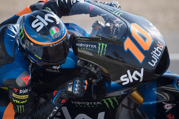 Qatar, Sky Racing Team VR46 scalda i motori per Moto2 e Moto3