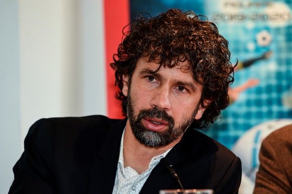 Serie A, la Lega all'Aic: "Piano di sospensione stipendi entro lunedì"
