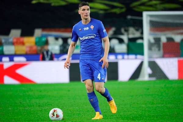 Fiorentina, blindare Milenkovic è la missione di Commisso
