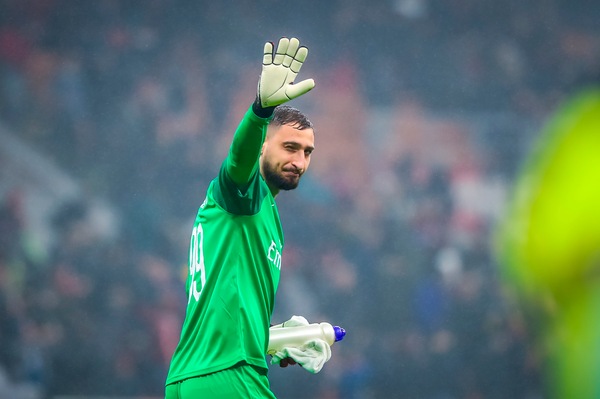 Milan, Sirigu o Meret se Donnarumma non rinnova