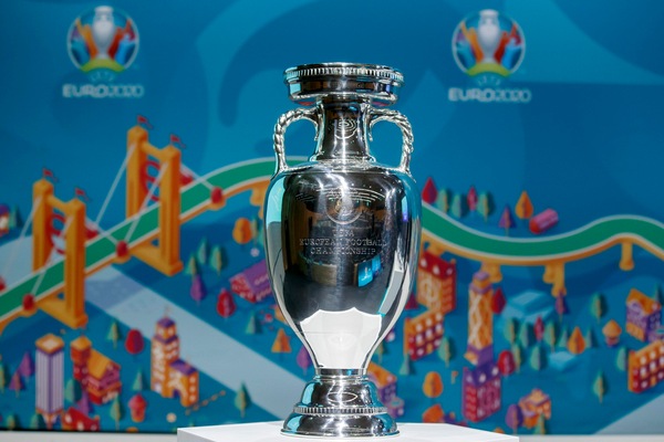 Euro 2020, arrivederci al ’21: l’Uefa sta lavorando allo spostamento
