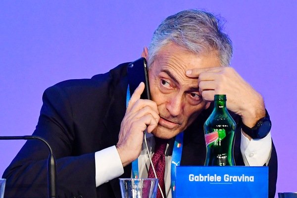 Coronavirus, Gravina: "Si può ripartire il 3 maggio. Danni da 700 milioni"