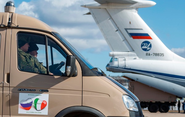 Coronavirus, dalla Russia in arrivo in Italia il 15° aereo di aiuti