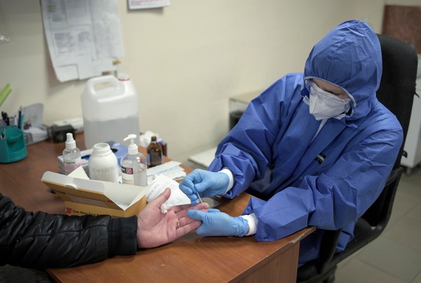 Johns Hopkins University: "Coronavirus, oltre 800 mila positivi nel mondo"
