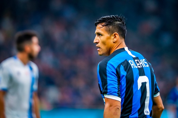 The Sun: "Inter, Sanchez torna al Manchester United: riceverà un bonus"