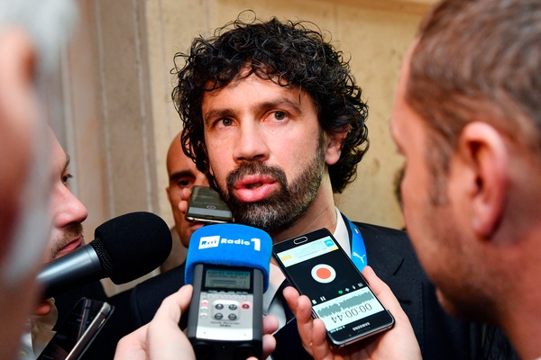 Tommasi: "Abbiamo chiesto di far allenare i calciatori da lunedì"