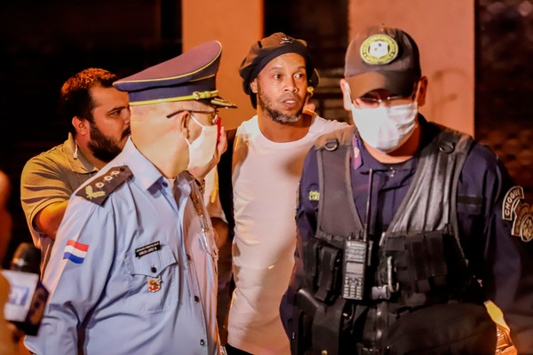 Espn: "Ronaldinho può tornare in libertà nei prossimi giorni"