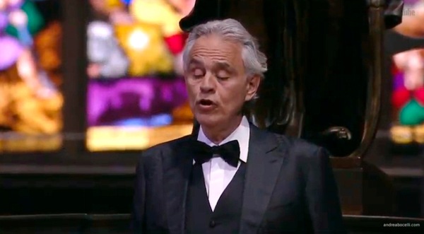 Coronavirus, Bocelli: "Sono stato frainteso. Succedono cose strane in questo Paese"