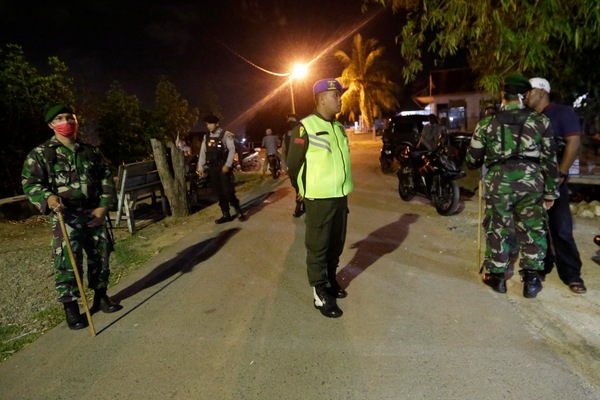 "Incredibile in Indonesia: una casa stregata per chi viola la quarantena"