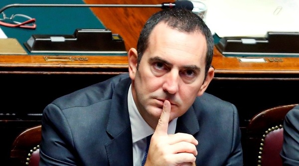 Spadafora: "Lo sport deve ripartire, ma in sicurezza"