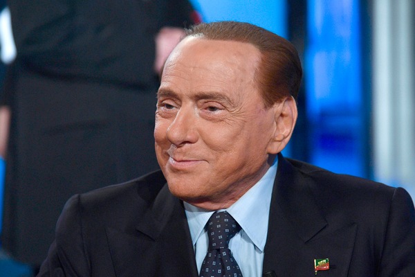 Coronavirus, Berlusconi: "Il calcio non è un'urgenza, parliamone dopo l'estate"