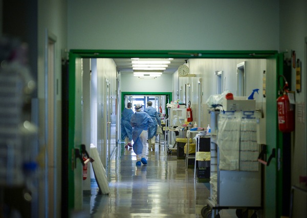 Coronavirus, i dati di oggi: 420 morti nelle ultime 24 ore