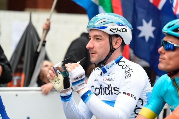 Coronavirus, Viviani: "Il ciclismo può ricominciare"