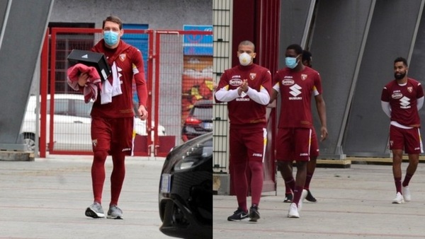 Il Torino torna ad allenarsi: Belotti e compagni arrivano con le mascherine