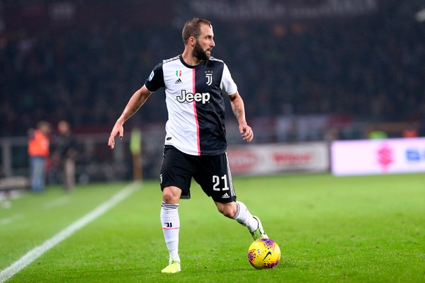 Higuain non torna. La Juve aspetta Rabiot