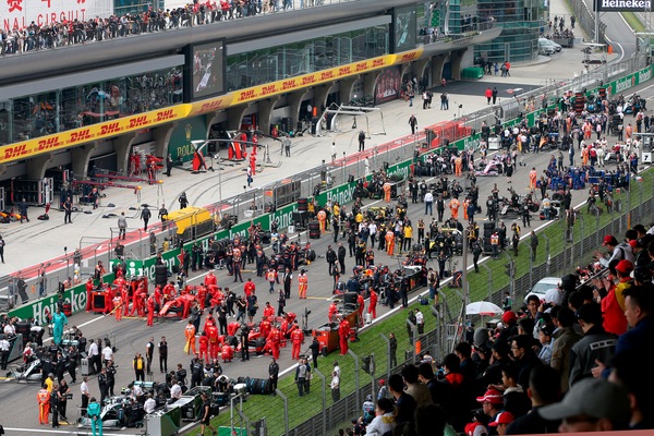 La F1 compie 70 anni: le reazioni social delle scuderie