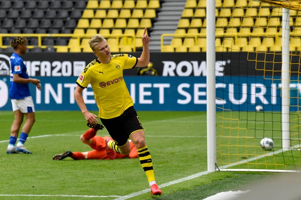 Bundesliga, Haaland travolge lo Schalke. Thuram jr lancia il Borussia M.