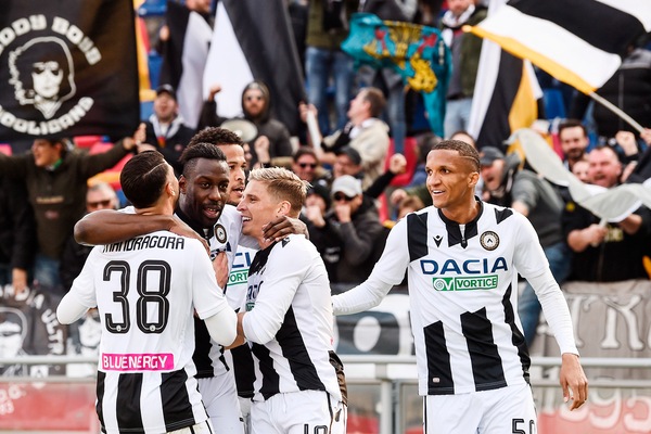 Udinese, test e tamponi su squadra e staff: tutti negativi