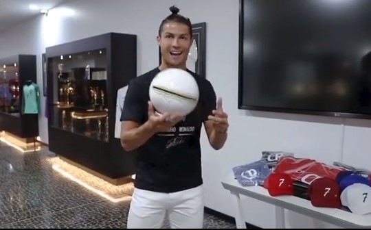 Cristiano Ronaldo annuncia lo store online del suo museo di Madeira