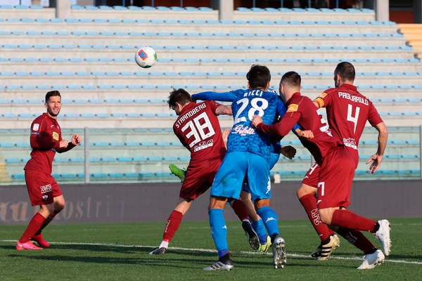 Figc, il Procuratore ha deferito Trapani, Catania e Siena