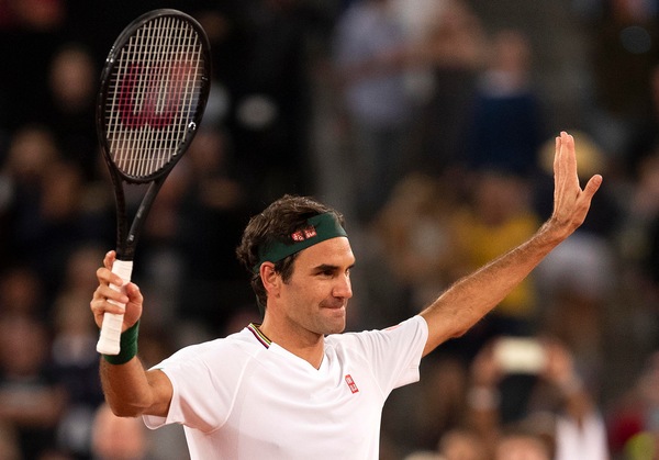Federer batte Ronaldo e Messi: è l'atleta più ricco del mondo