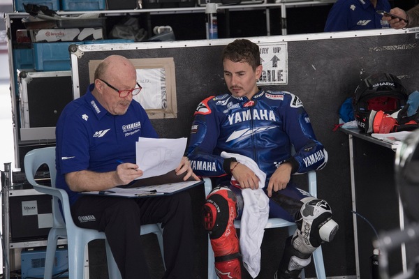 MotoGP, Meregalli: "Lorenzo al posto di Valentino Rossi? È un'ipotesi"