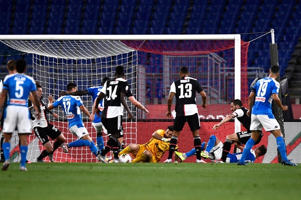 Napoli-Juve 0-0 (4-2 d.c.r), il tabellino