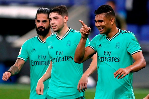 Liga, il Real Madrid vince e vola in testa. Il Villarreal di Albiol piega il Valencia di Florenzi