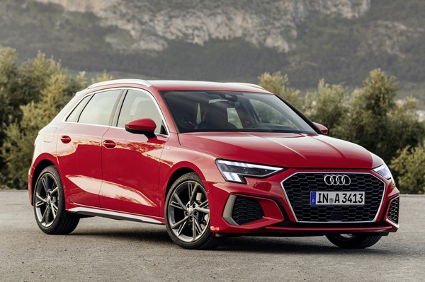 Nuova Audi A3 Sportback: hi-tech e green