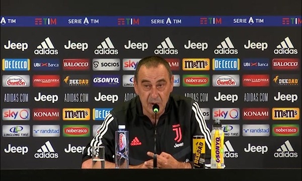 Sarri: "Higuain sta bene, ma ha un problema di minuti nelle gambe"