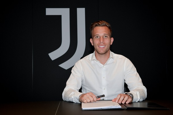 Arthur alla Juve: è ufficiale. Ecco quanto è costato