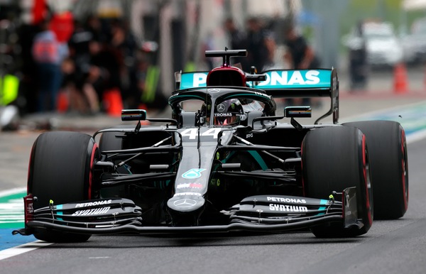 GP Austria: è sempre Hamilton a dominare le libere, Leclerc decimo tempo