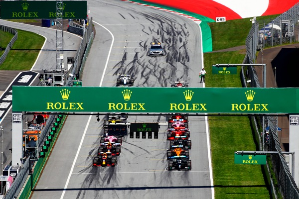 F1, Sky grande inizio: la gara vista in media da oltre 1 milione di spettatori
