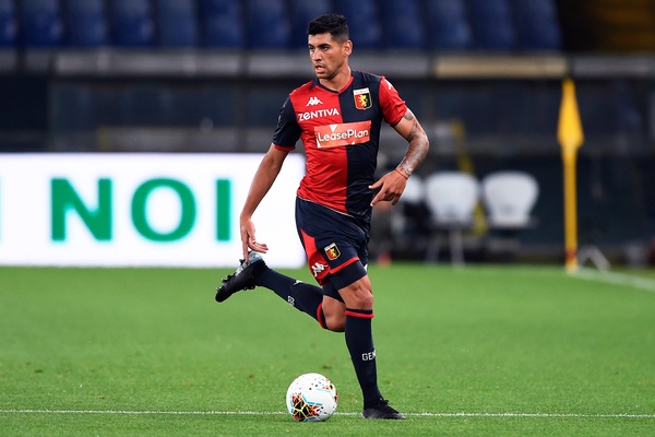 Genoa, problema muscolare per Romero: niente Napoli