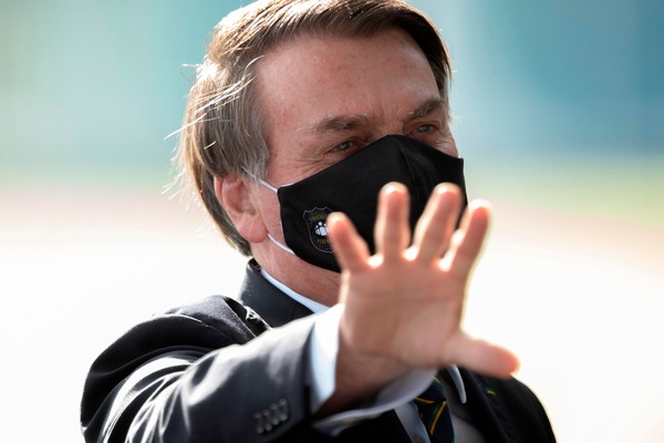 Coronavirus, Bolsonaro dopo il test: "Sono positivo"