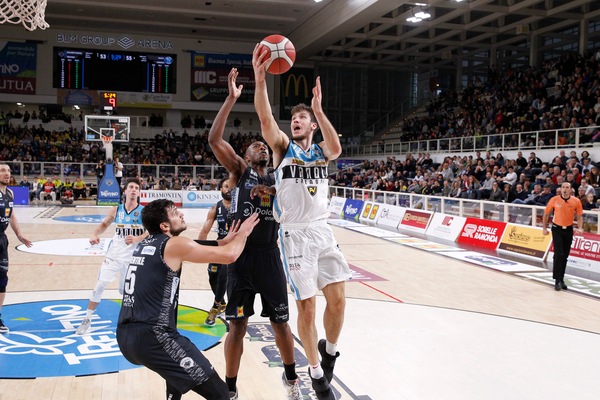 Fortitudo Bologna, arriva Ethan Happ