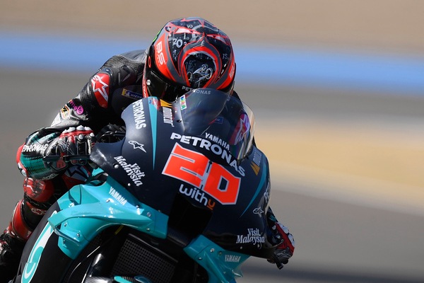 MotoGp, Spagna: Quartararo centra la pole, Valentino Rossi undicesimo