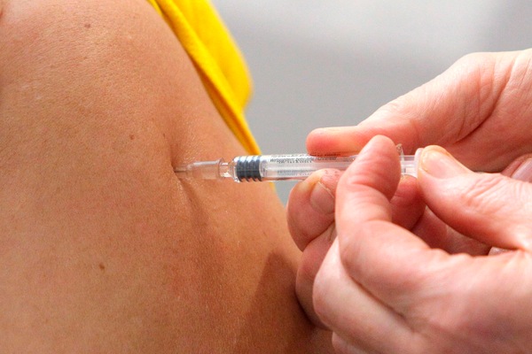 Coronavirus, la Cina brevetta un vaccino: "E' sicuro"