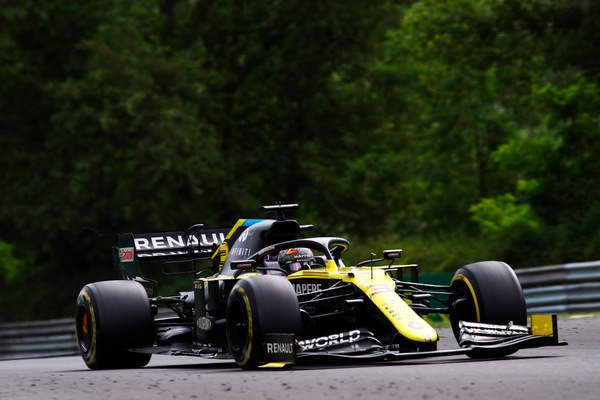 F1 Renault, Ricciardo: "Passo gara non distante dalla Racing Point"