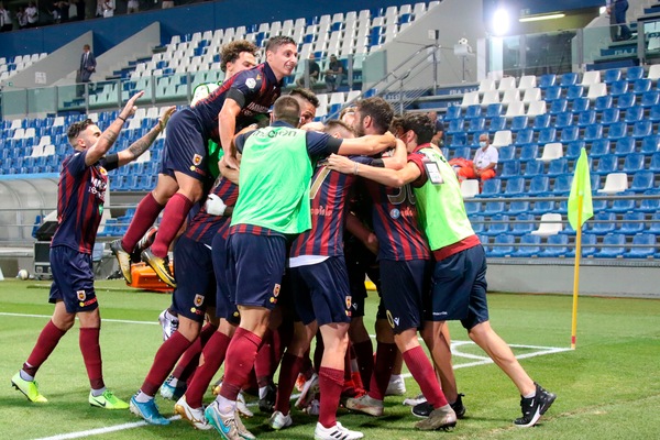Delirio Reggiana: emiliani in Serie B, sconfitto il Bari nella finale playoff